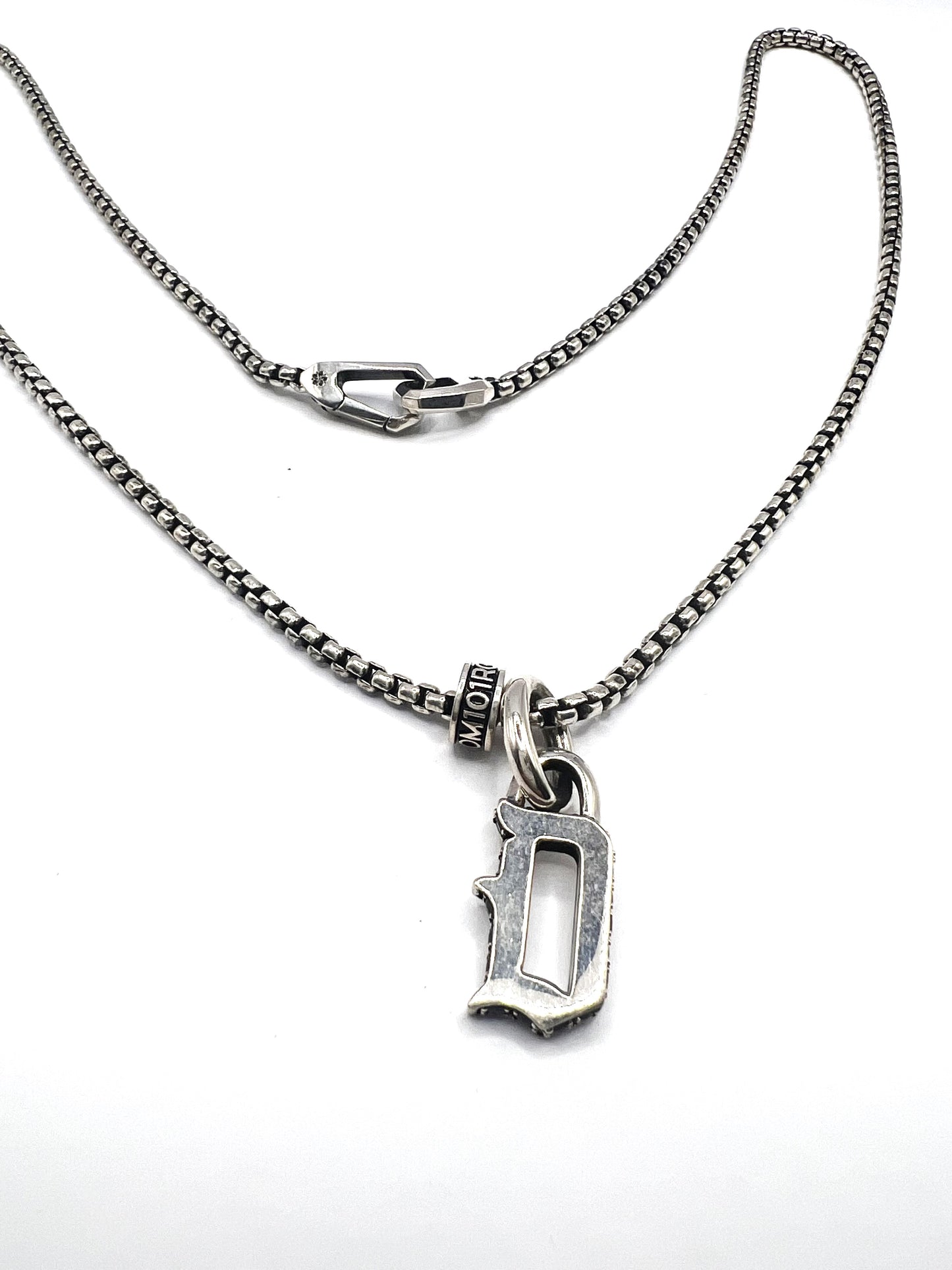 STERLING SILVER INITIAL LETTER D PENDANT IN OLD ENGLISH WITH CHAIN /PROTOTYPE