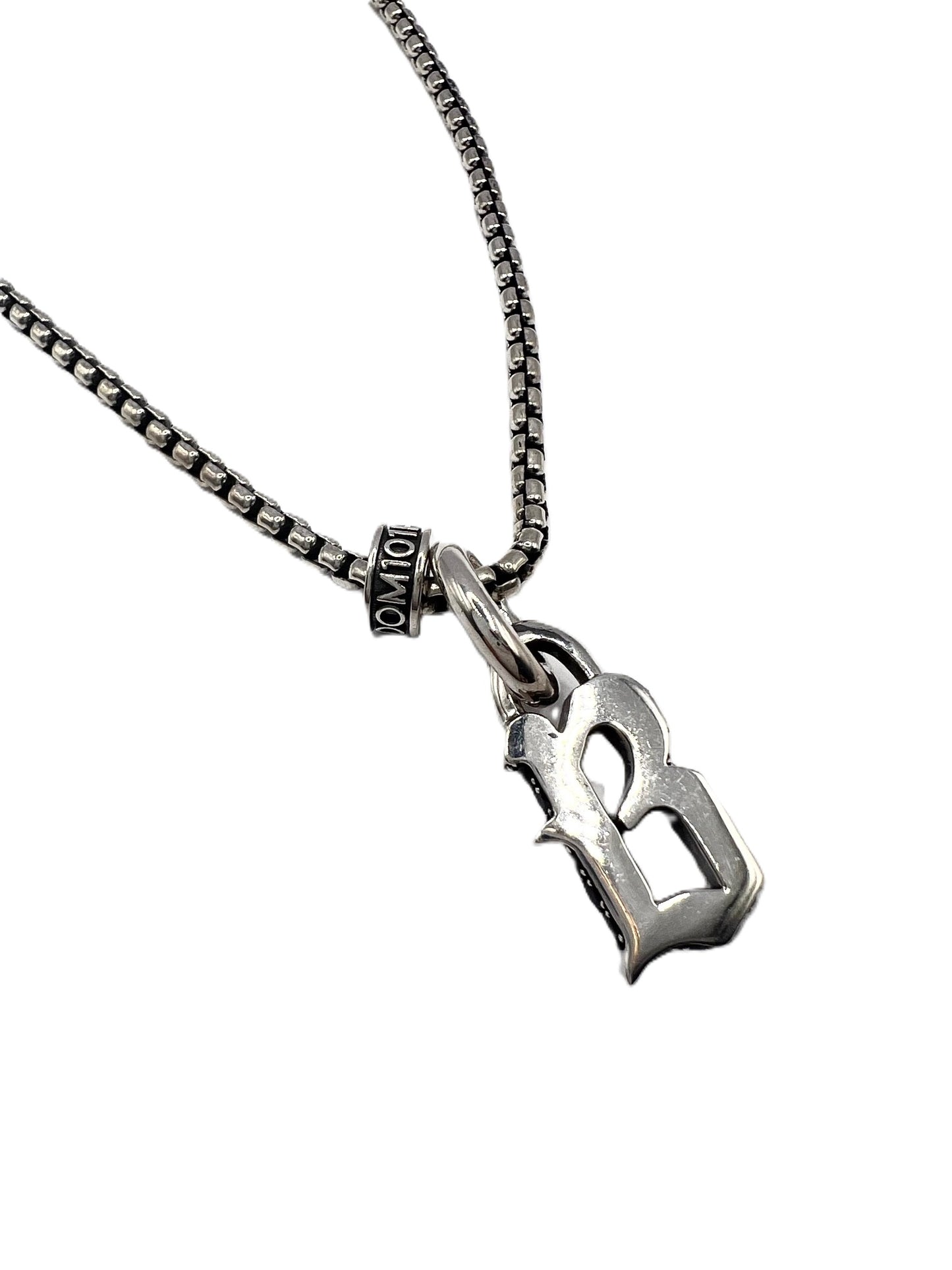 STERLING SILVER INITIAL LETTER "B"PENDANT IN OLD ENGLISH WITH CHAIN /PROTOTYPE