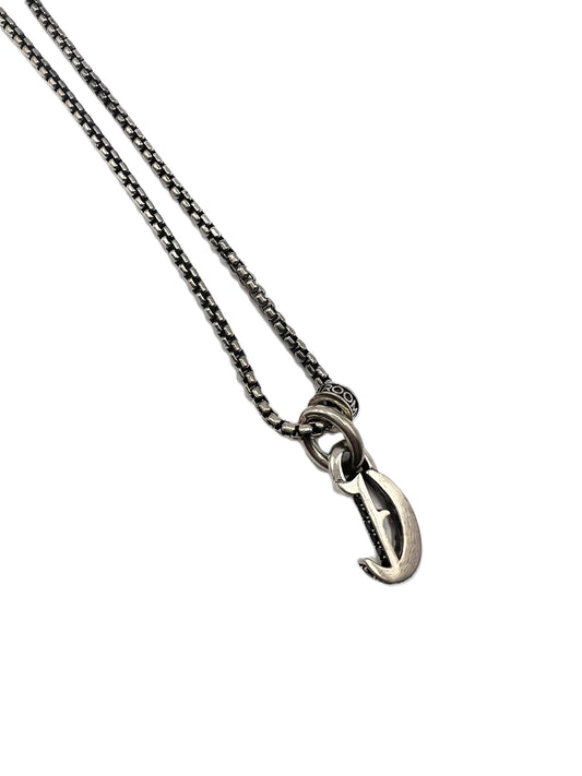 SSTERLING SILVER INITIAL LETTER "D"PENDANT IN OLD ENGLISH WITH CHAIN /PROTOTYPE